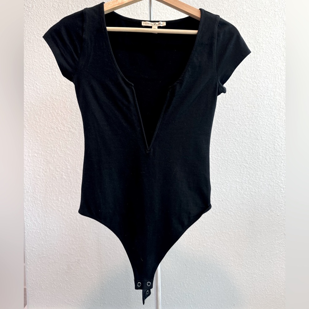Women’s Express “One Eleven” black deep v-neck bodysuit